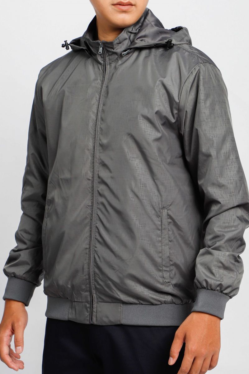 Áo Khoác Jacket 2 lớp Novelty nón rời họa tiết in chìm màu xám đậm NJKMMDMPLR2203182