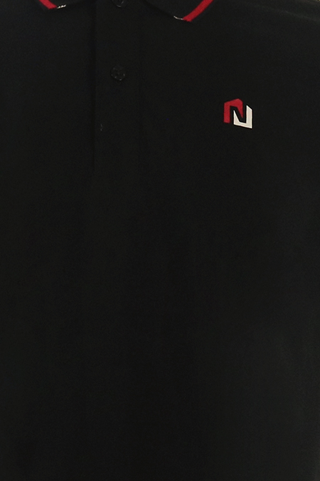 Áo Polo nam Novelty màu đen in họa tiết ngực NATMMDMCSR180018N