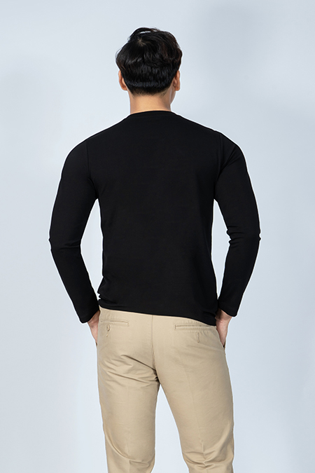 Áo thun nam dài tay cổ tròn Novelty Regular fit màu đen NATMMDMCSR190762D
