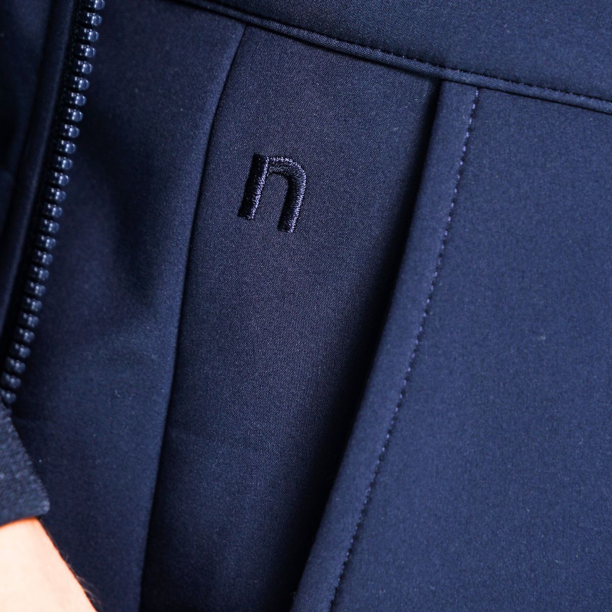 QUẦN THỂ THAO NAM NOVELTY REGULAR FIT MÀU XANH ĐEN NQTMMDMPSR250589D